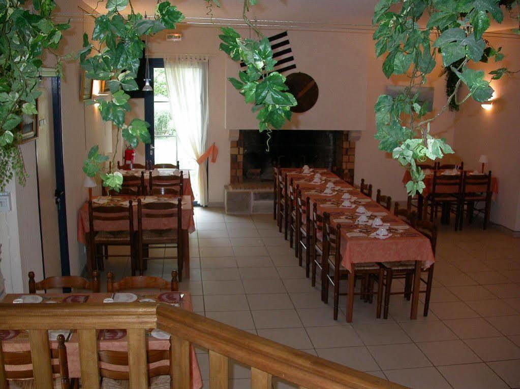 Au Soleil Breton Hotel Pentrez Exterior photo